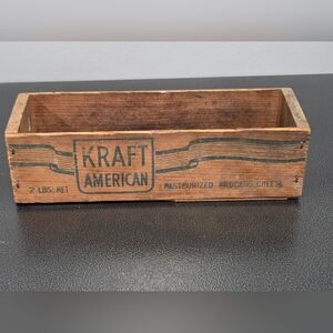 Vintage Kraft American Wooden Cheese 2lb Box